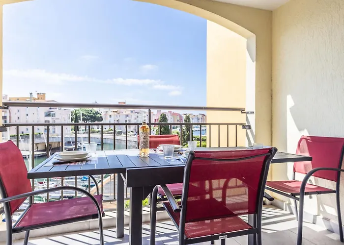 아파트 Les Pecheurs By Interhome *